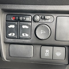 フリードハイブリッド ジャストセレクションの画像