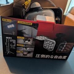 ムサシ 14W×3灯 フリーアーム式LEDセンサーライトの画像