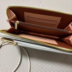 【確定】ショルダー財布の画像