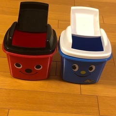 交渉中　中古　ミニダストボックス2個セット(取りに来ていただける方) の画像