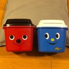 中古　ミニダストボックス2個セット(取りに来ていただける方)
