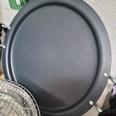 ☆未使用☆ セラストーン　半永久的炭焼き風焼肉器　網焼き・鉄板焼き器付の画像