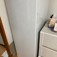 2025年製 ハイアール JF-UFS11A 冷凍庫 107Lの画像