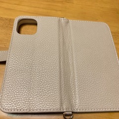 iphone12pro手帳ケースの画像