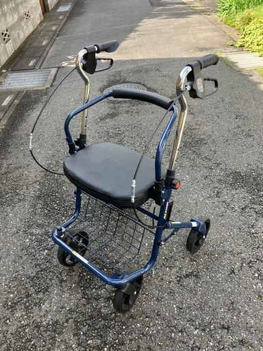 Alidge 009系列　折り畳み式 4輪 ブレーキ付　歩行補助車 シルバーカー Alidge 009系列 折り畳み式 4輪 ブレーキ付 歩行補助車 シルバーカー