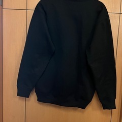 黒のクルーネック長袖スウェットLの画像