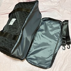 大容量ダッフルバッグ、多用途、旅行・ジムに最適 ボストンバッグ ブラック 旅行用の画像