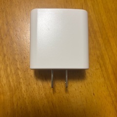 【新品】急速充電器4ポートの画像