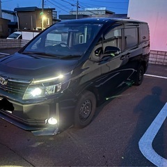 トヨタ　ヴォクシーX 85ヴォクシー　Wエアコン両側パワースライ...