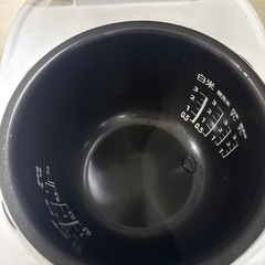 【備品】TOSHIBA 3合炊き炊飯器の画像
