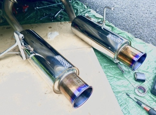 レヴォーグ　マフラー　柿本改