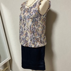 花柄フリルノースリーブワンピースMサイズ