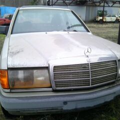 Mベンツ190E-20スポーツラインレストアー途中車両の出品です-事故歴なし書類付きの画像