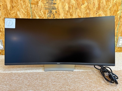 ①Dell 34インチワイドモニター - S3423DWC