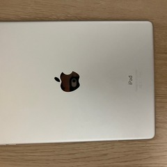 ipad air2 docomoセルラーモデル　シルバー