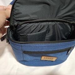 カメラバッグ ウエストポーチタイプの画像