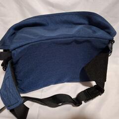 カメラバッグ ウエストポーチタイプの画像