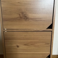 扉付きカラーボックスの画像