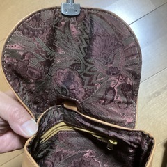 nakazawa レザーポシェットの画像