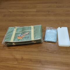 新品未使用　保冷剤付きクーラーバッグ