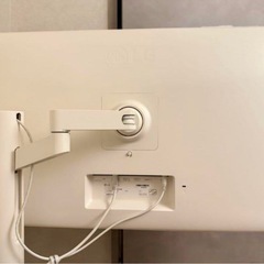 LG 32SQ780S-W（31.5インチ 4Kスマートモニター）逗子市引き取りの画像