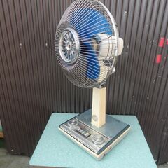 レトロな扇風機-2【ジャンク品】