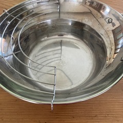 揚げ鍋の画像