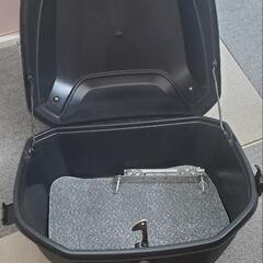 バイク用リアボックスの画像