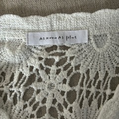 レースカーディガンの画像