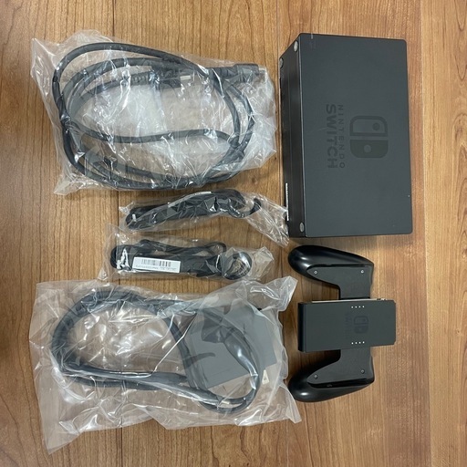 任天堂 Switch 本体 ネオングリーン.ネオンピンク