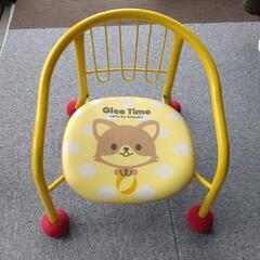 西松屋　子供用イス