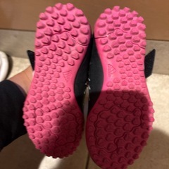 adidas トレシューの画像