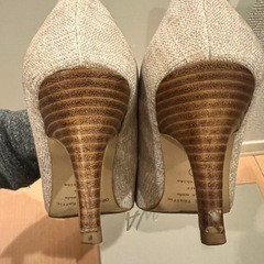 オリエンタルトラフィック　ビジュー付きパンプスの画像