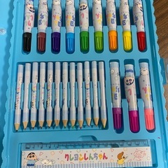 クレヨンしんちゃん　文房具セットの画像