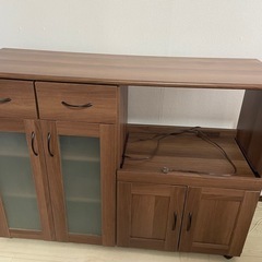 食器棚、キッチンカウンター