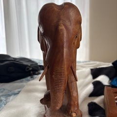 ゾウの置物
の画像