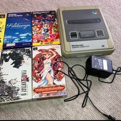 スーパーファミコン本体とソフトおまけ付の画像