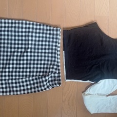 SHEIN オフショル チェックスカートセットアップの画像