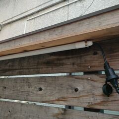 値下げ　品川区引取　IP67防塵防水性能 直管形LEDライト長さ120cm 昼白色 4本セットの画像