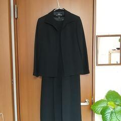 喪服　9号　Mサイズ　礼服　ワンピーススーツ