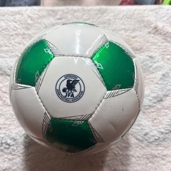 サッカーボール　　４号級