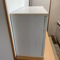 ニトリ　収納棚　家具
の画像
