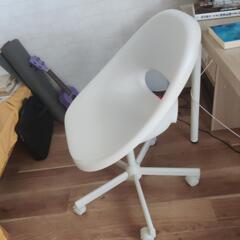 イケアチェアの画像