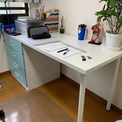 イケアの机（幅広）