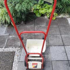 芝刈り機　手押しとハンディーのセットにての画像