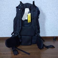 EXTREME 80L ブラック ダッフルバッグの画像