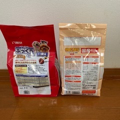 ドックフード　　ペットシーツ付き
の画像