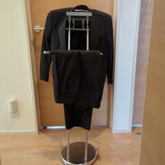 スーツラックの画像