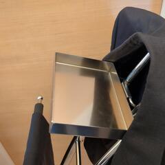 スーツラックの画像