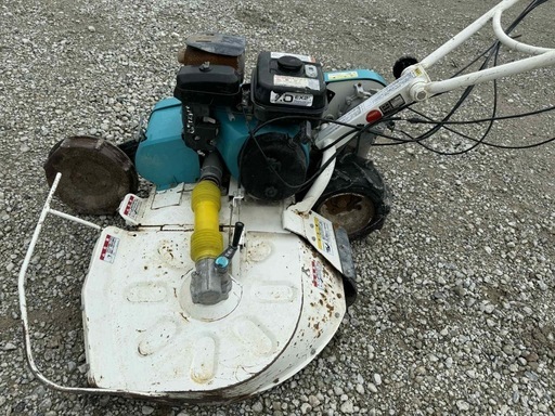 奈良発　クボタ　GC703RD 自走式　ロータリモーア　草刈機　エンジン始動確認済